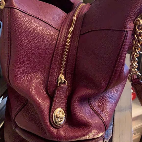 Coach Bag - Picture 3 of 6